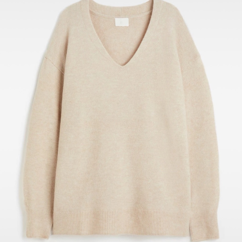 H&M Cream V-Neck Sweater